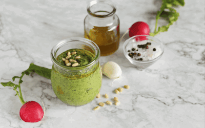 Recettes zéro déchet de printemps : pesto de fanes de radis, cake aux fanes de carottes et tartinade au vert de poireau
